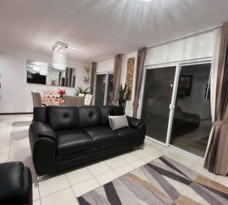 En venta casa en Arcos de Santa María en Sumpango!