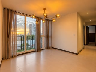 RENTA | Parque San Jorge Zona 11 | 3 Habitaciones + Bodega - 2
