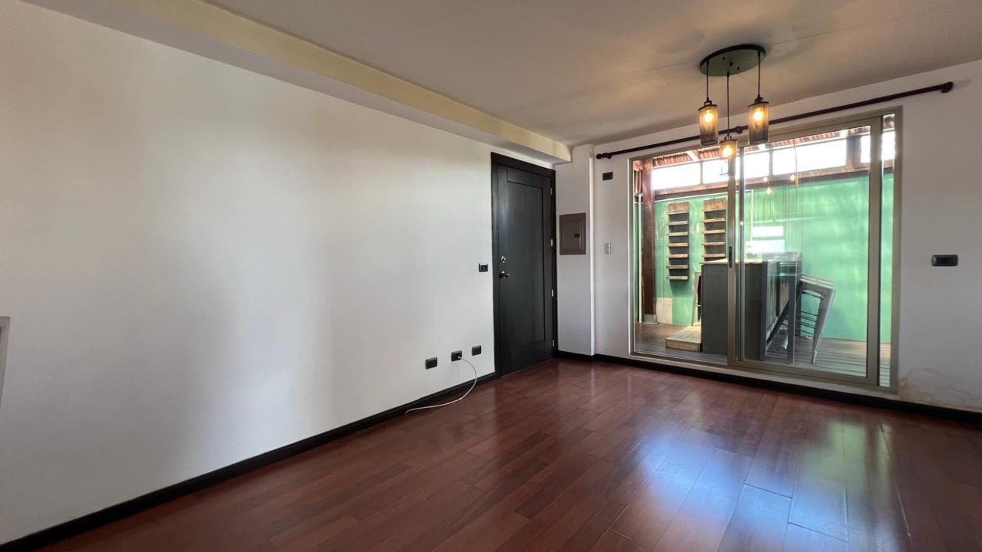 *Alquilo apartamento 2 Dormitorios Jardines de Las Charcas Zona 11*