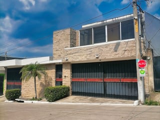 Casa familiar dentro de garita – Los Eucaliptos, San Miguel Petapa - Image 2
