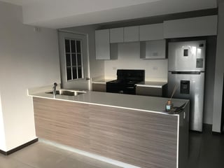 Apartamento con piscina en renta - 3 habitaciones en zona 11 Ref-5865 - 2