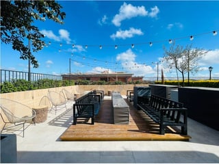 Alquiler de apartamento para estrenar semi-amueblado en zona 05 - Image 9