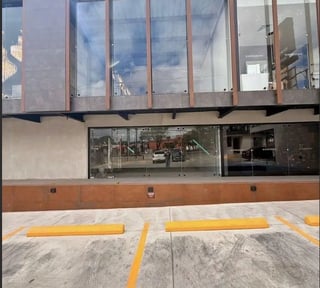 Local comercial en renta · Calzada Roosevelt · Zona 11