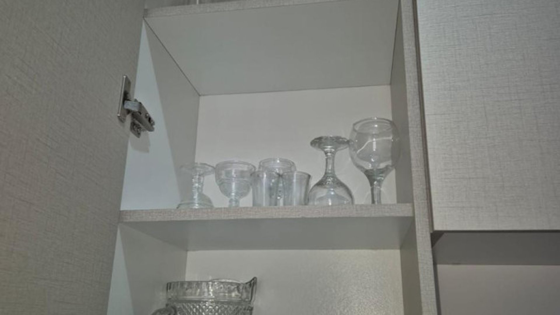Rento Apartamento Nuevo Amueblado y Equipado en zona 2 - Miniatura 15