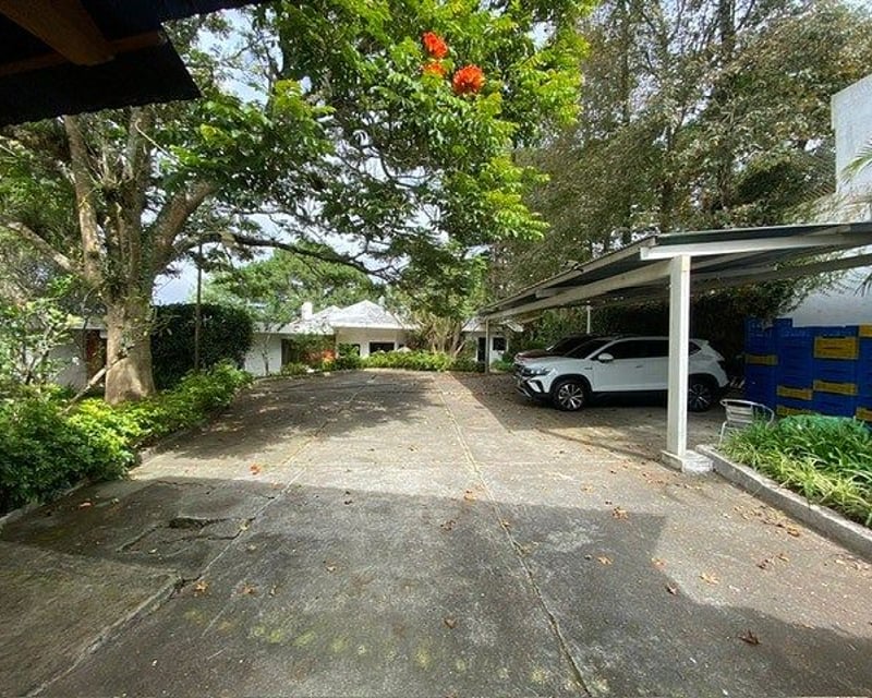 Casa en Venta – Calle de Liquidámbar, Muxbal