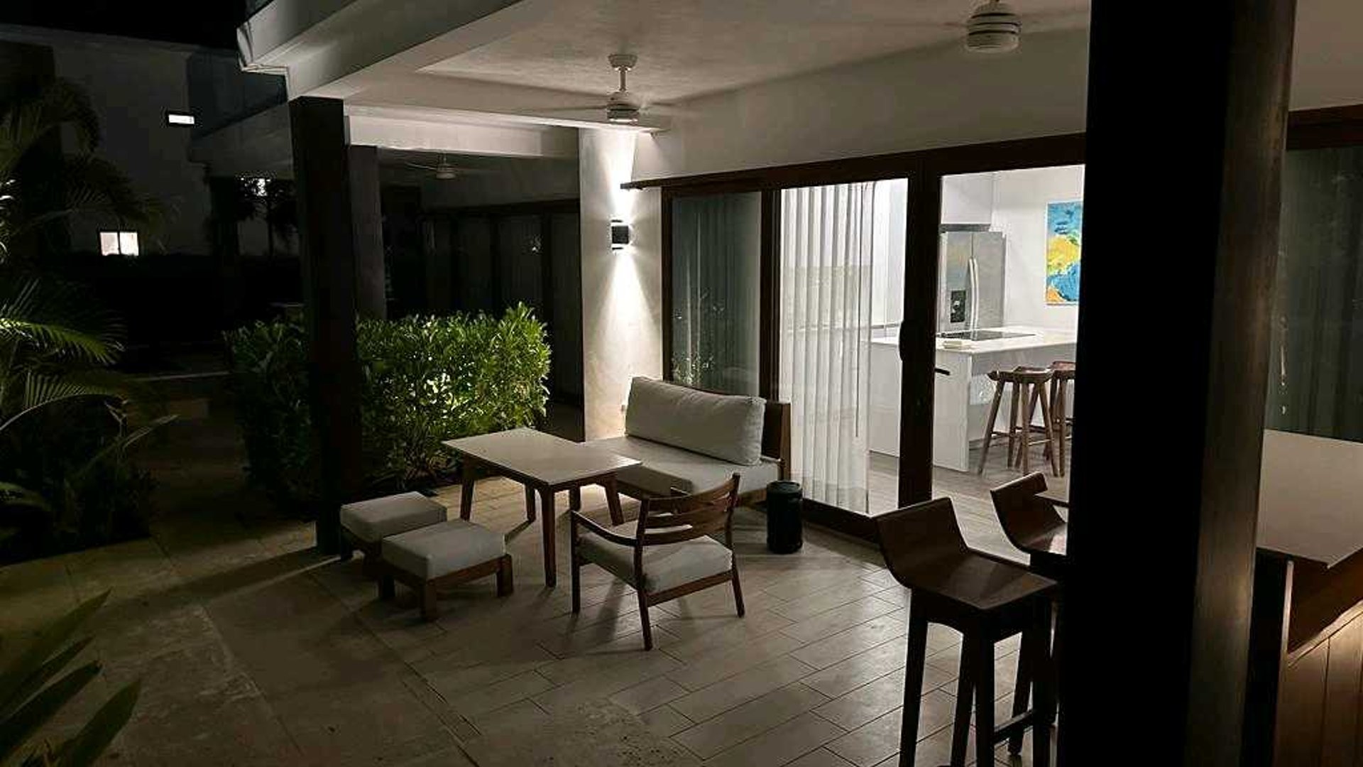 VILLA LA MAR CON JACUZZI EN VENTA - Miniatura 3