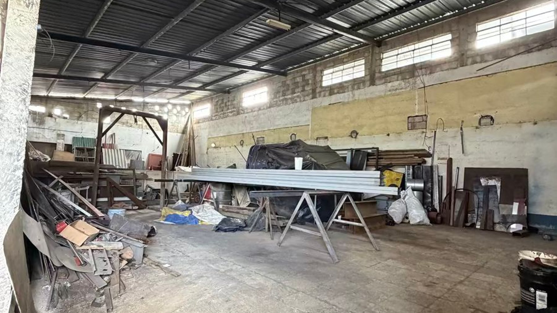 Terreno con bodega en venta – San Miguel Petapa