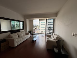 RENTA Apartamento Amueblado Zona 10 Edificio 19 Diez - 2