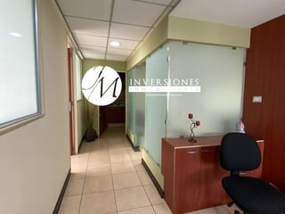 Oficina en Venta en zona 10 - 5