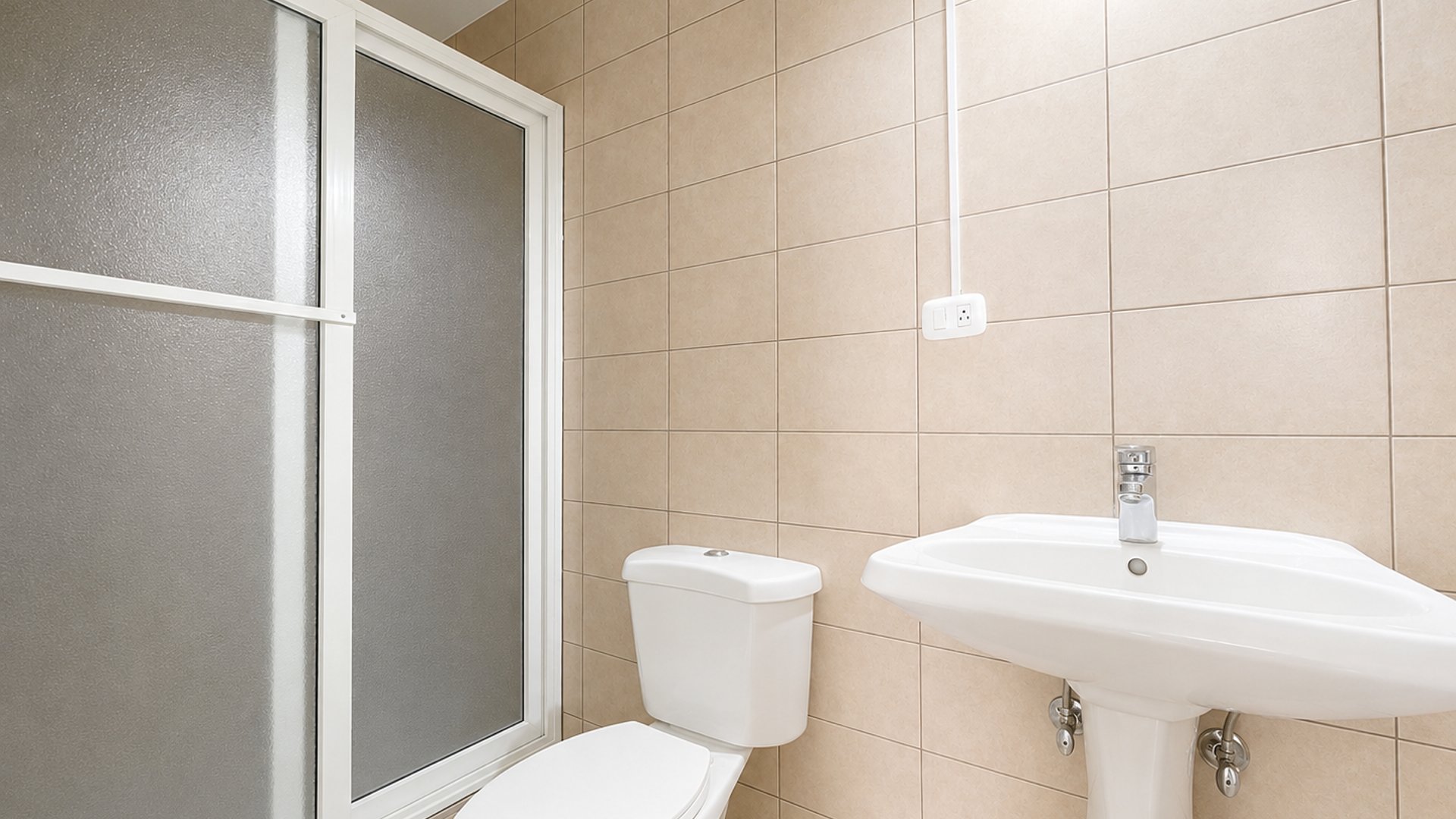 Apartamento en Renta en Torre Barcelona, Zona 9 - Miniatura 8