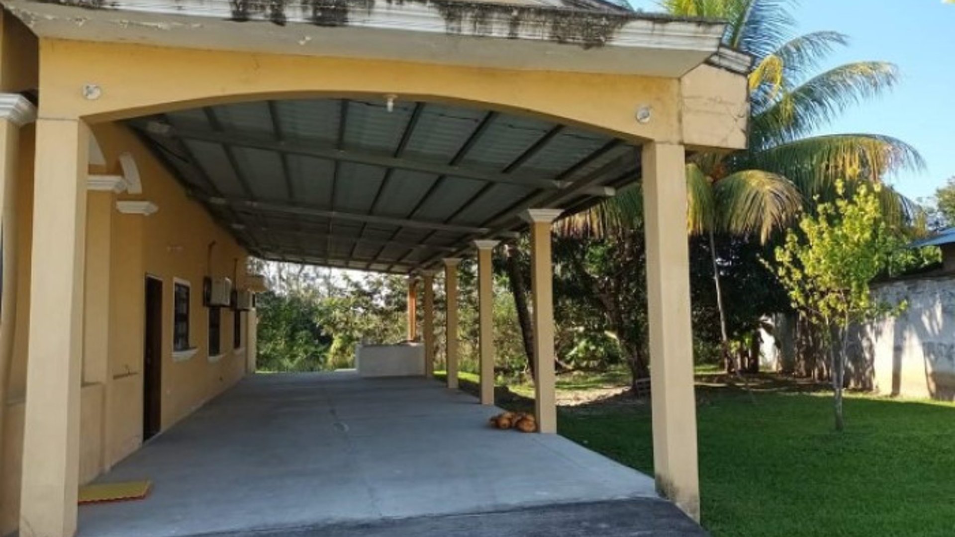Casa de Un Nivel en Venta en Morales Izabal - Miniatura 3