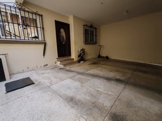 Casa en Venta Hacienda Real, zona 16 - 2