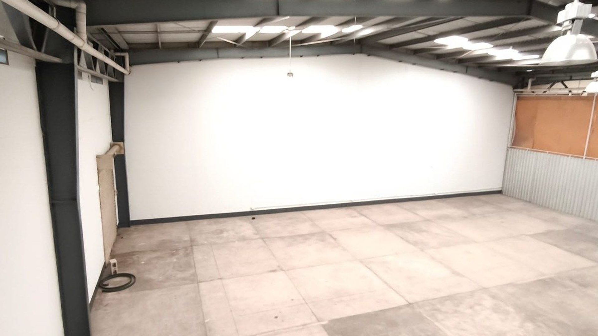 ????✨ OFIBODEGA EN RENTA – CONDOMINIO DE BODEGAS