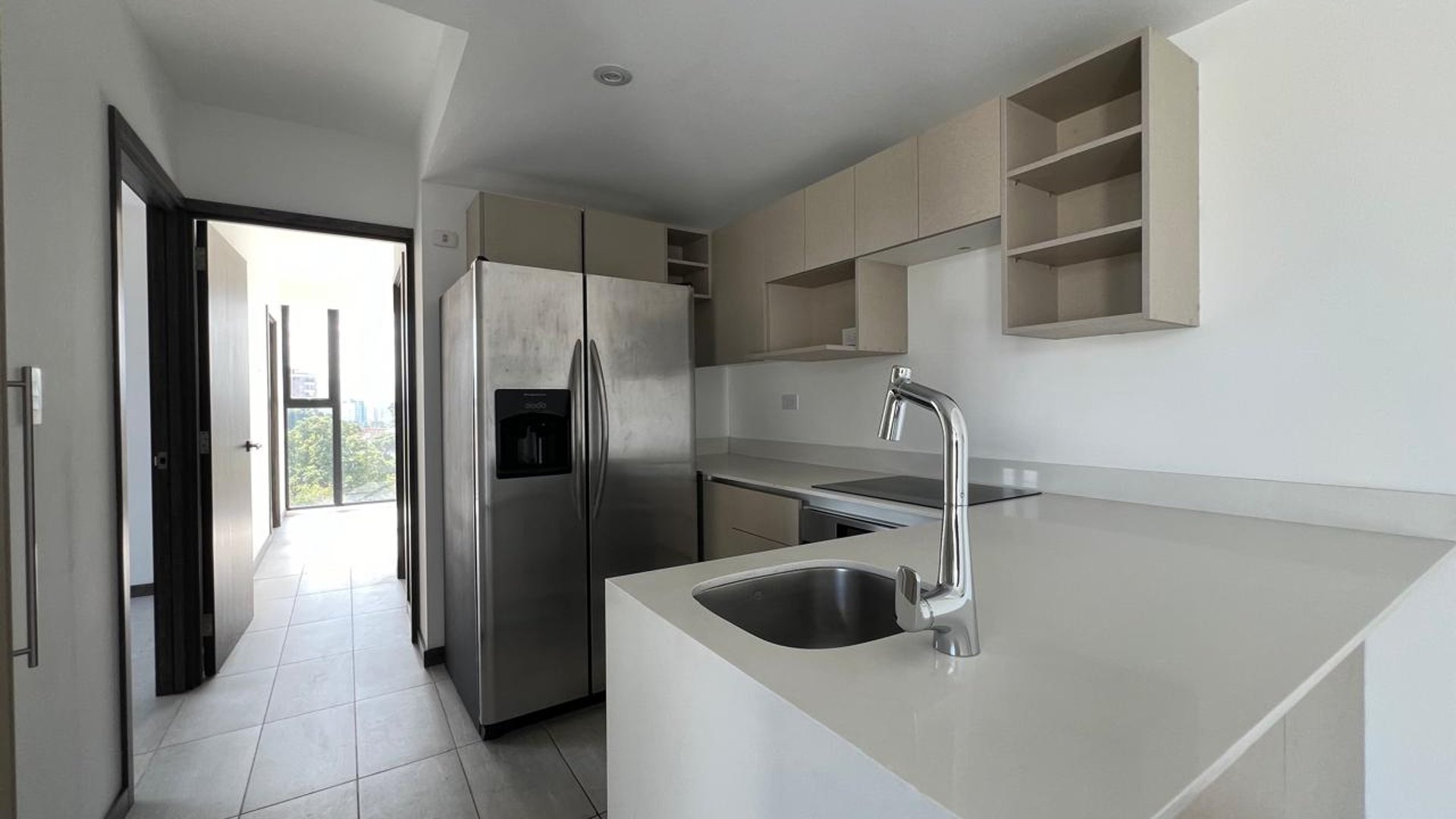 ALQUILER DE LINDO APARTAMENTO - MOREA, ZONA 15 - Miniatura 2