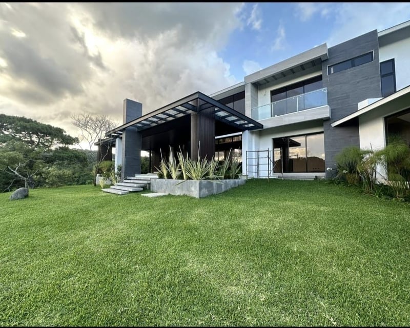 Espectacular Casa en Venta – Sausalito