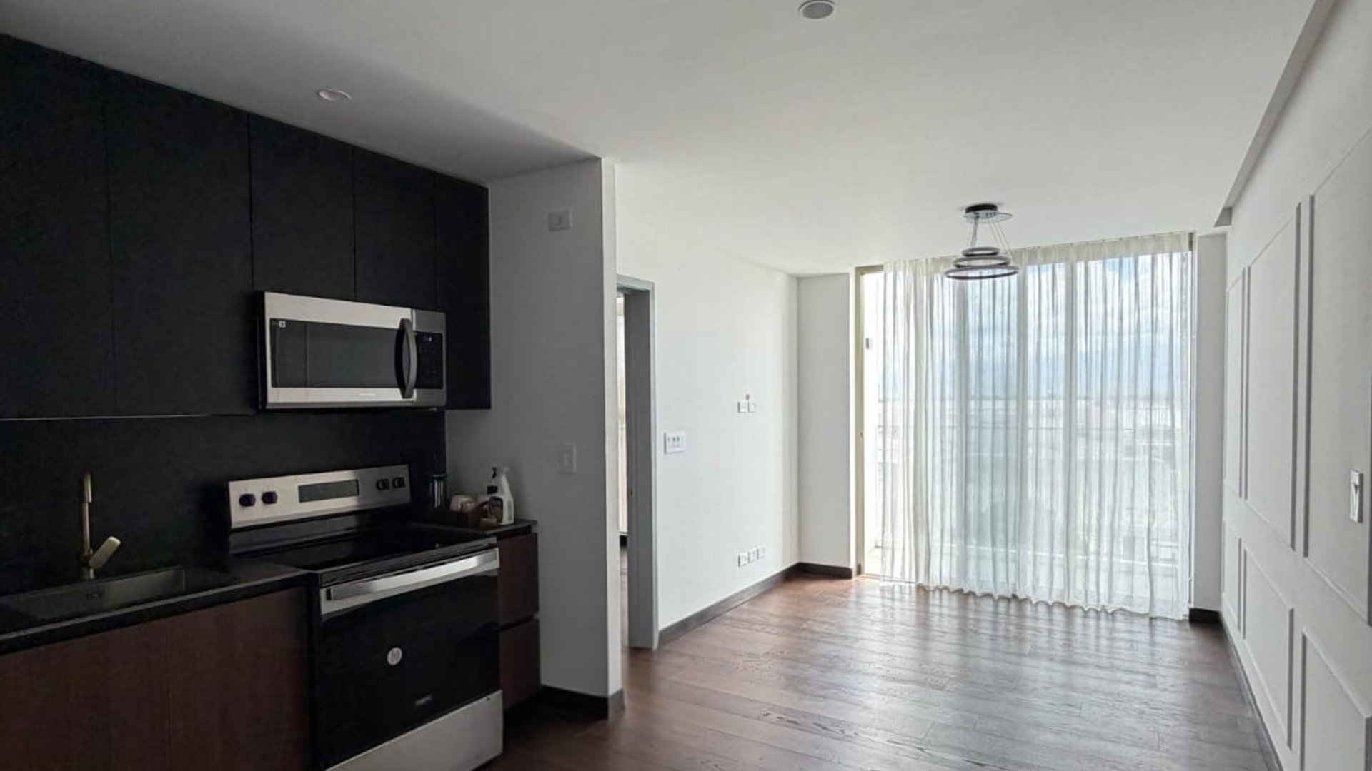 ???? APARTAMENTO NUEVO EN RENTA – 2 HAB | EDIFICIO ATARAH | ZONA 10 - Miniatura 4