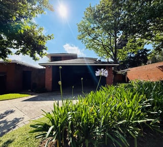 VENTA DE HERMOSA Y AMPLIA CASA - LAS ROTONDAS, KM 18.5 CES