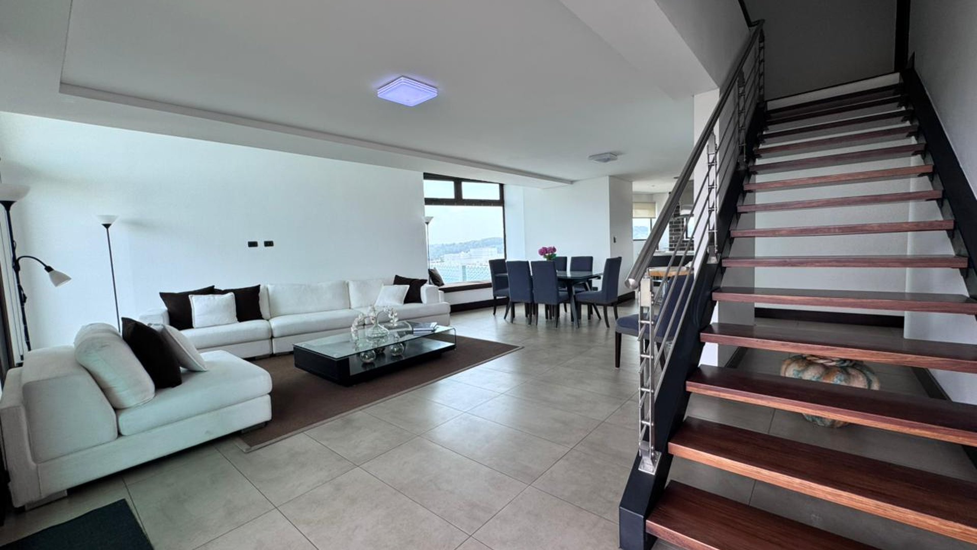 ???? APARTAMENTO AMUEBLADO EN RENTA – 4 HAB | VIU CAYALÁ | ZONA 16 - Miniatura 2