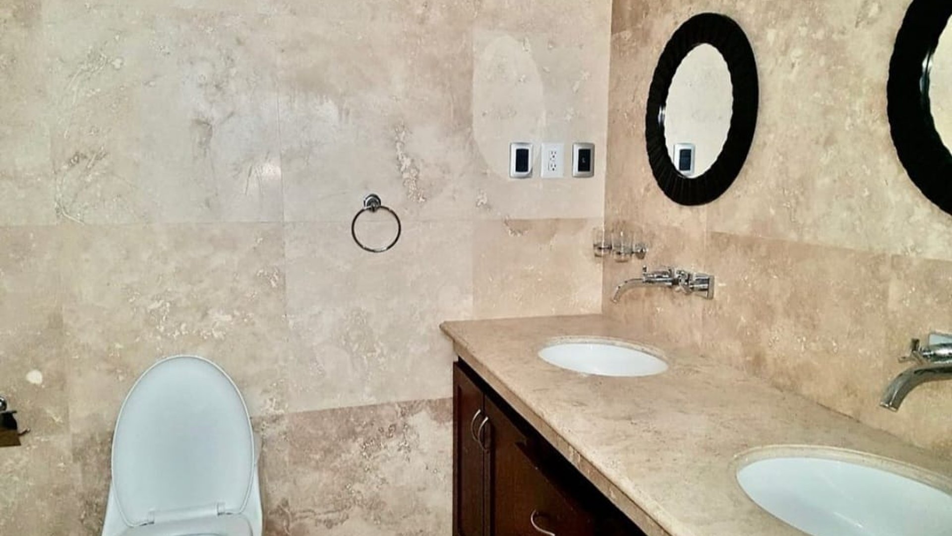 Casa en Renta y Venta zona 16 / La Montaña - Miniatura 13
