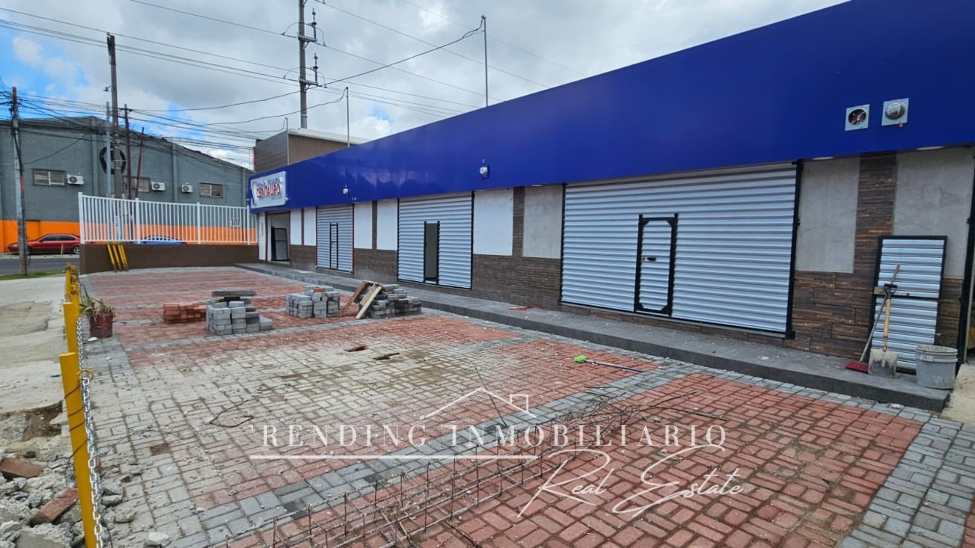 ✨???? Bosques de San Nicolás, locales comerciales en renta, 96 m² ✨