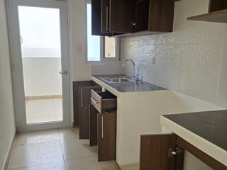 Apartamento En Renta - Zona 16 Hacienda Real - 2