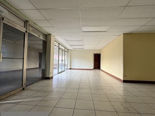 Edificio en Venta / Renta zona 4 - 5