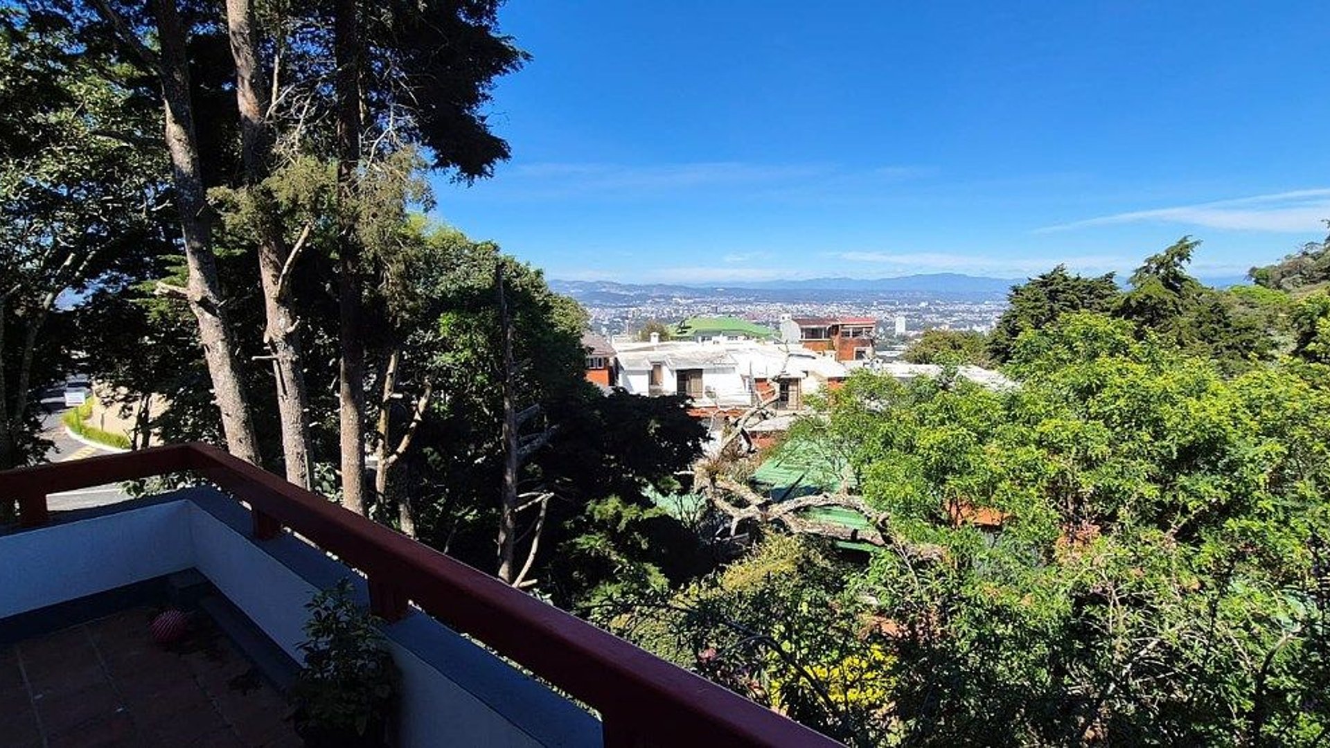 APARTAMENTO EN ALQUILER EN KM 8 CARRETERA EL SALVADOR MONTEBELLO