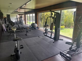 Apartamento en Caledonia I Zona 16 | 3 Habitaciones en nivel medio con vista al bosque - 4