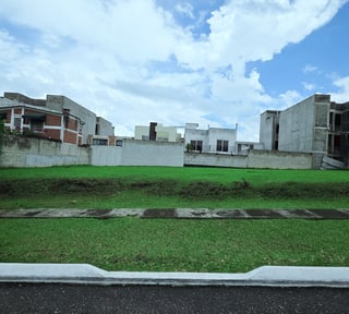 Terreno en Venta en Hacienda Real Zona 16