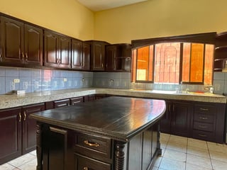 CASA DE UN NIVEL EN VENTA, ZONA 8 DE MIXCO, VALLES DE SAN CRISTÓBAL - Image 7