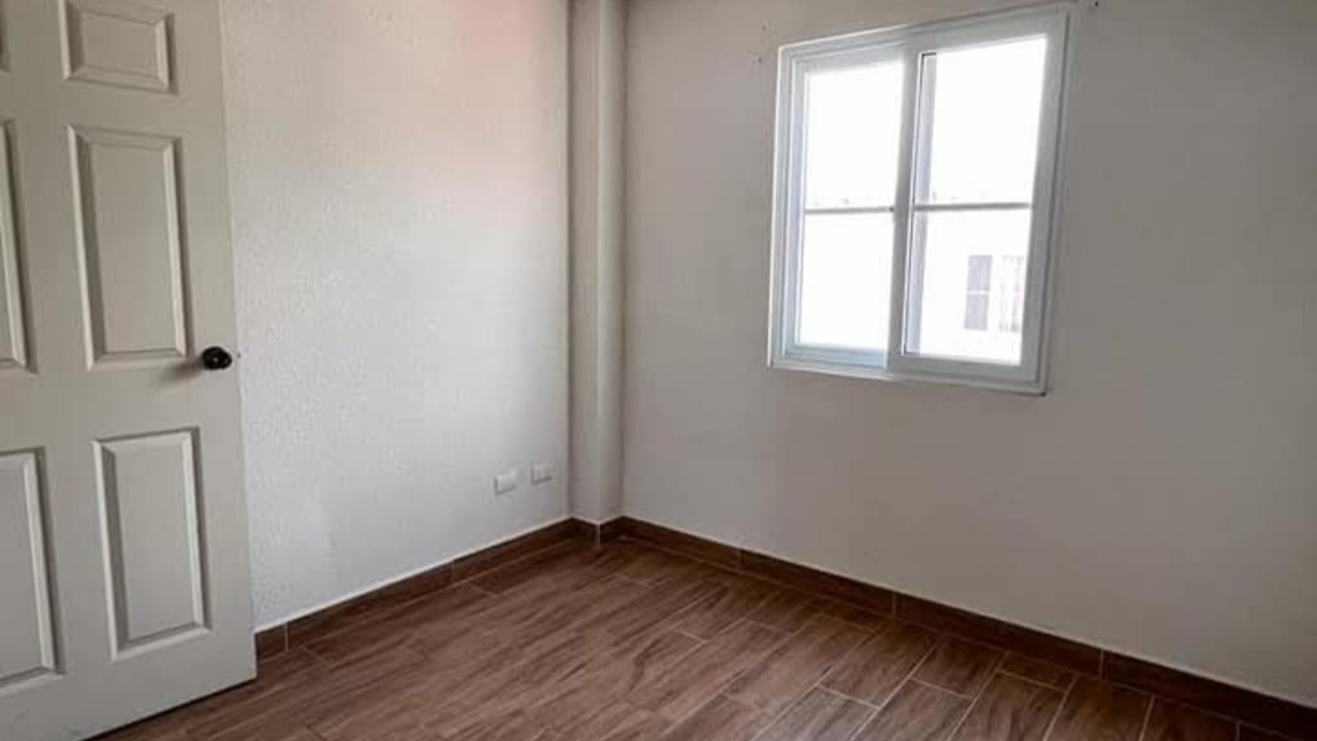 Vendo casa en Condominio Fuentes del Valle San Miguel Dueñas Sacatepéquez. - Miniatura 8