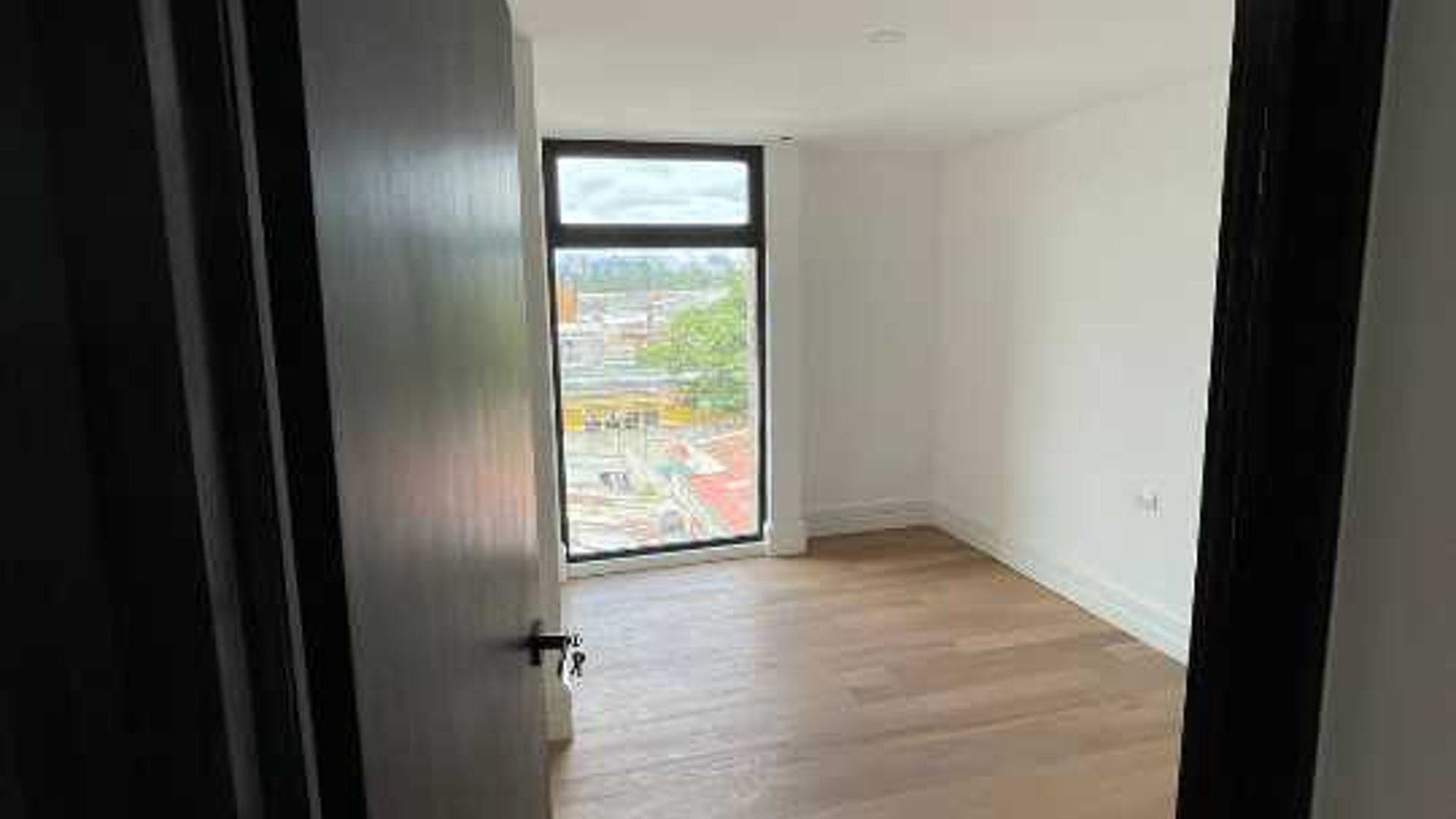 Zona 5 Alquilo Apartamento - Miniatura 5