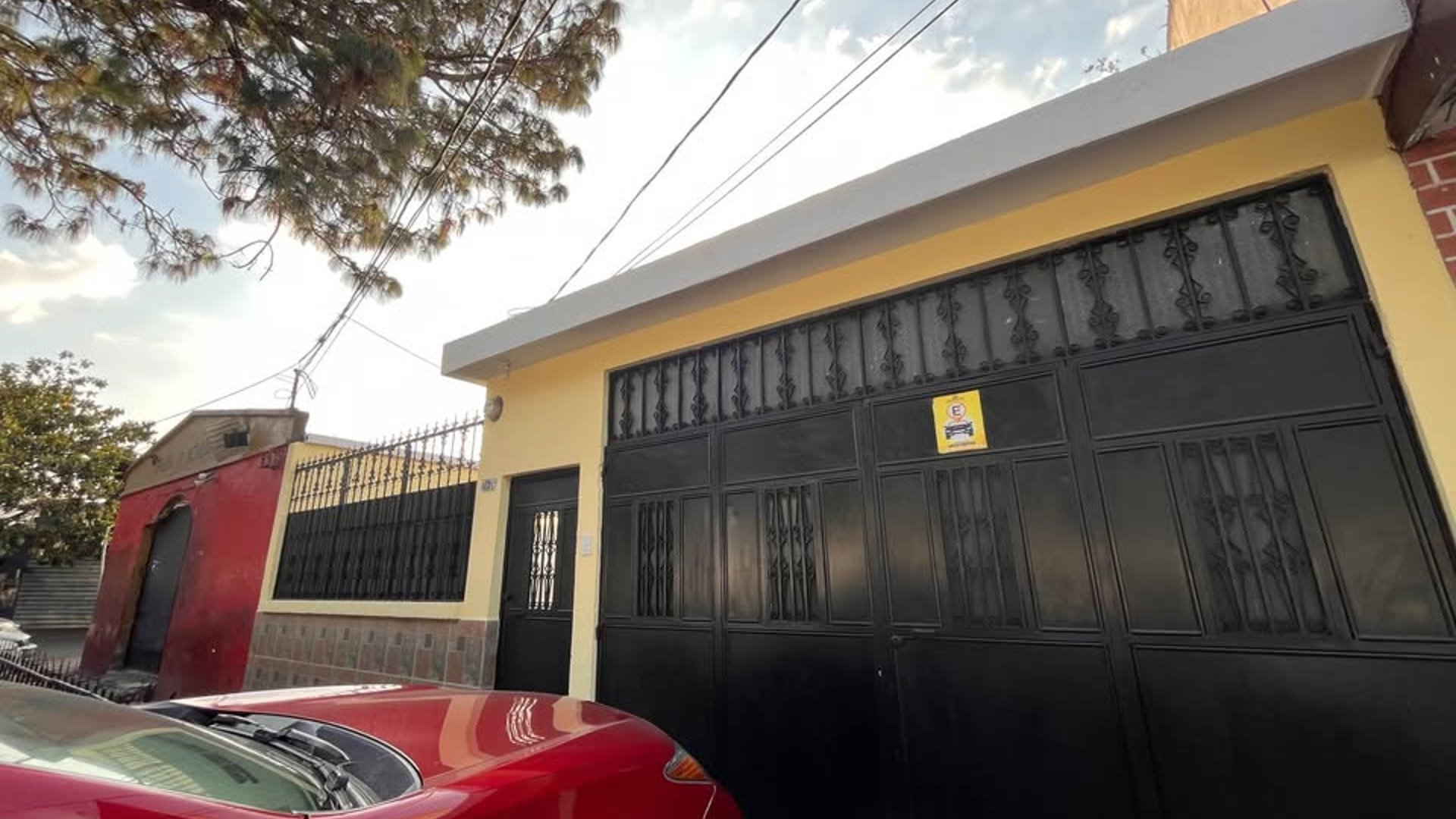 Casa de 1 Nivel en Nueva Monserrat Zona 3 de Mixco | 3 Habitaciones + servicio