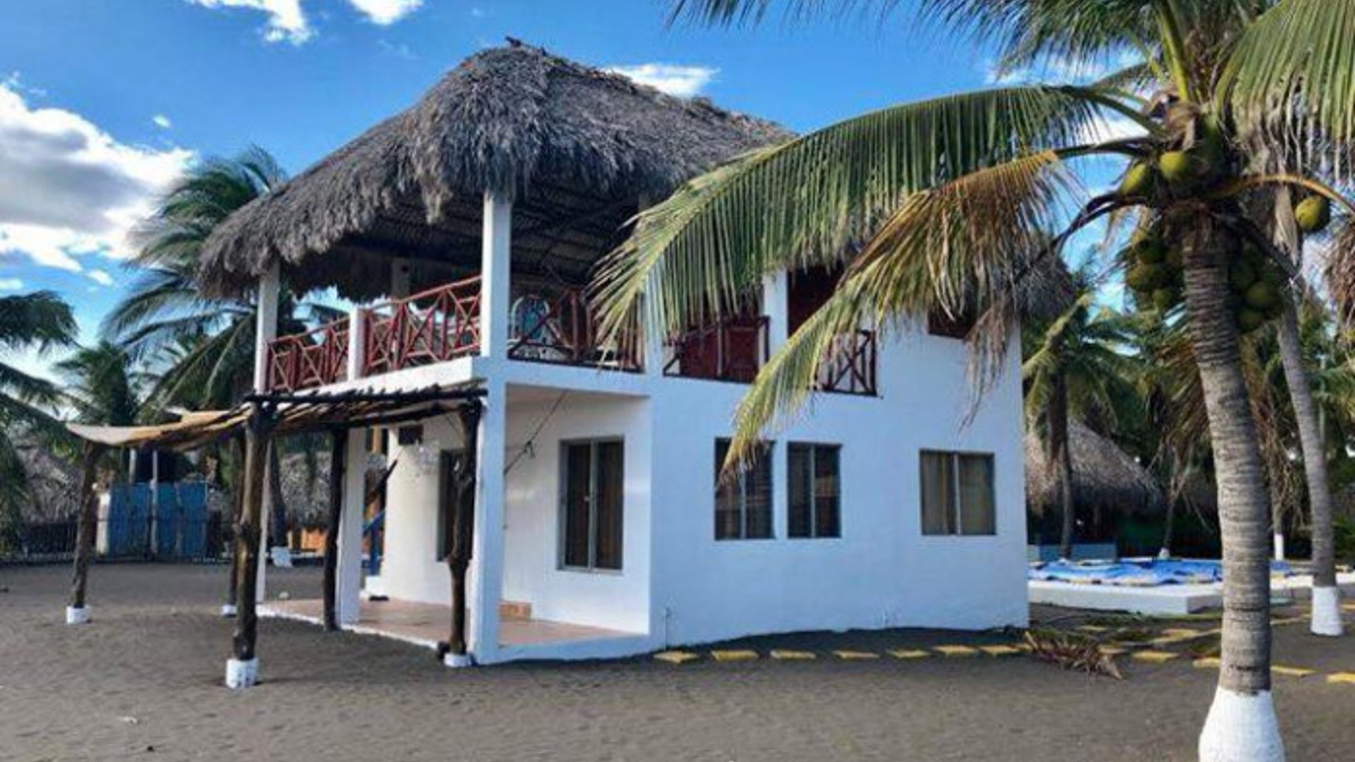 Hermoso Terreno Hotel en las Lisas Barra del Jiote - Miniatura 5