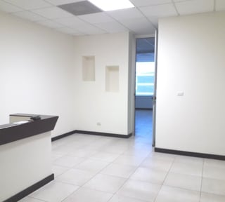 Oficina en renta en Zona Pradera, zona 10
