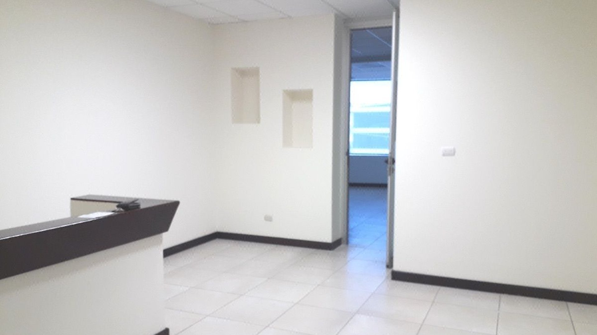 Oficina en renta en Zona Pradera, zona 10
