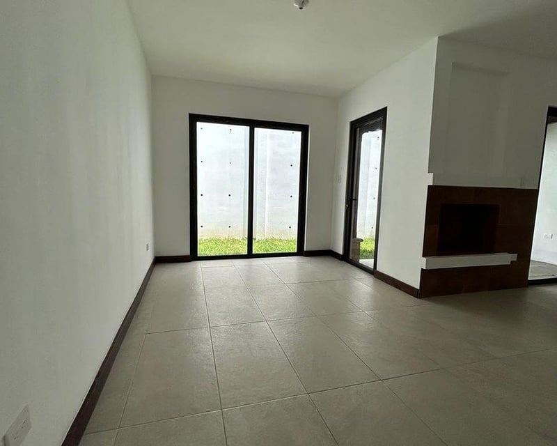 Casa en Venta Condominio Cascata Km. 20 Carretera a San José Pinula