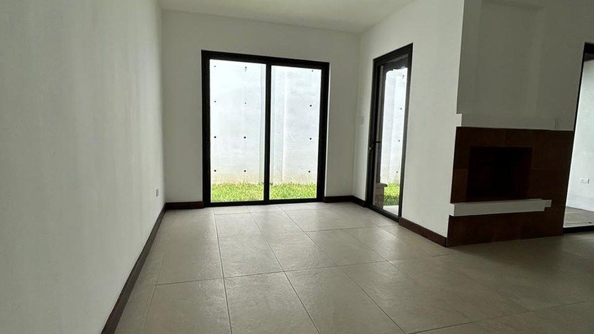 Casa en Venta Condominio Cascata Km. 20 Carretera a San José Pinula