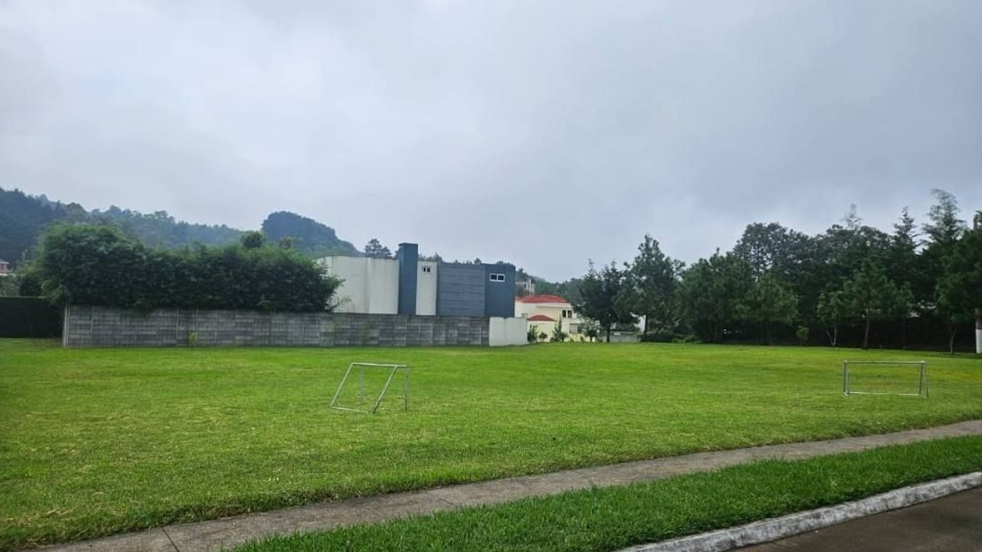 LA FONTANA/ Terreno en Venta, Km 25,CAES