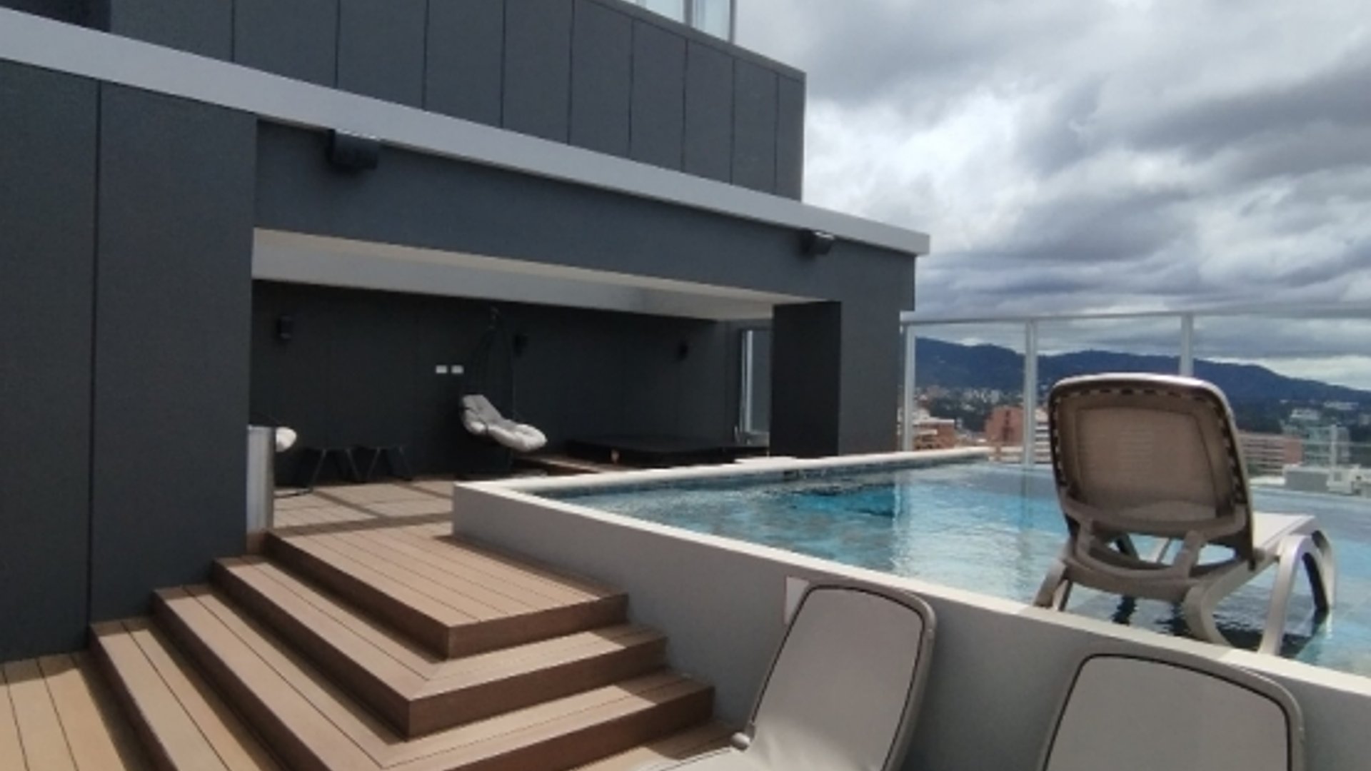 Apartamento en Venta, Zona 10 (V9998) - Miniatura 11