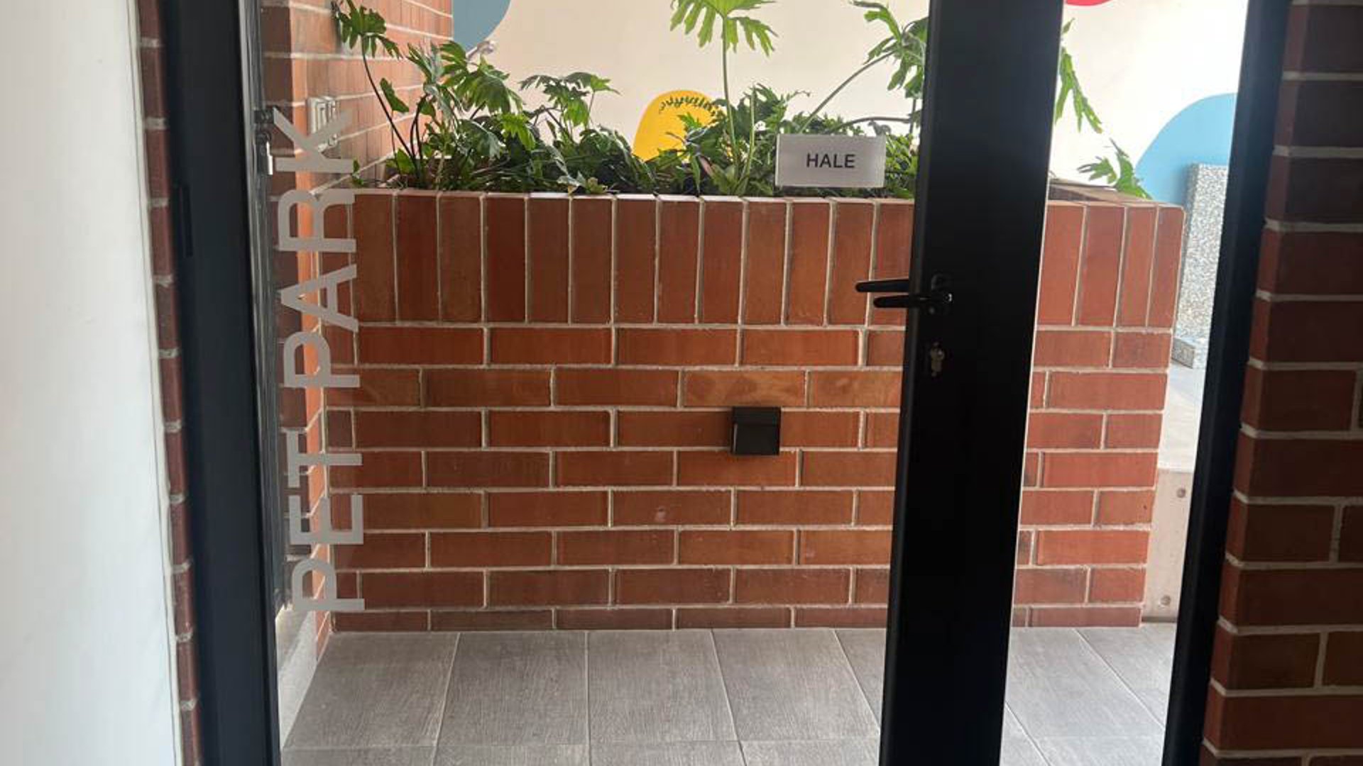 APARTAMENTO AMUEBLADO EN RENTA ZONA 10 - Miniatura 10