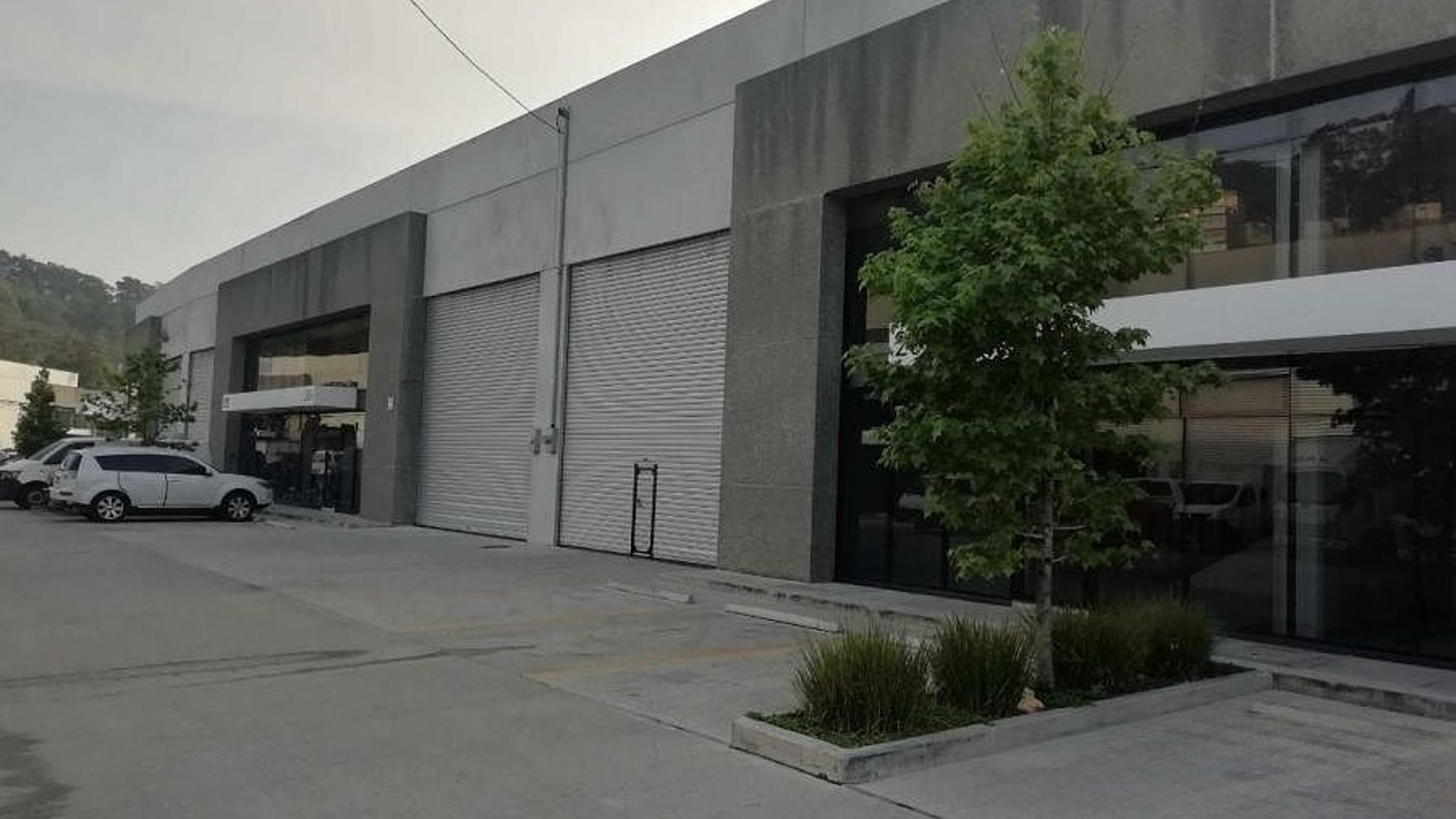 Ofibodega en renta en Centro de Negocios La Paz , zona 17