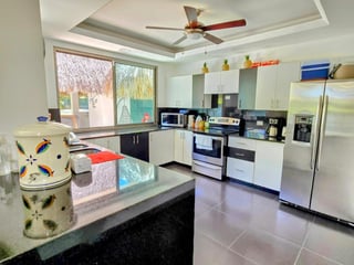 Casa de playa en venta en Pérgolas del Mar, Iztapa - Image 5