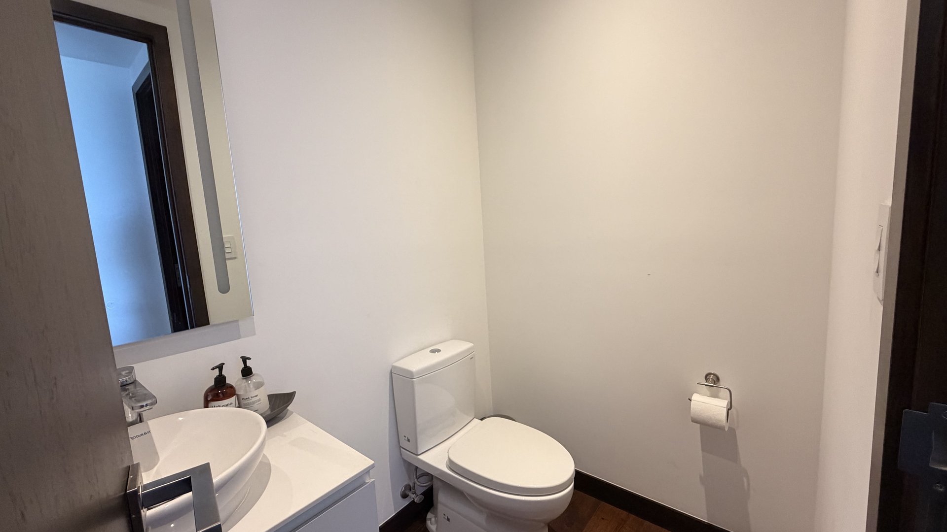 Apartamento en Alquiler Edificio Vasanta, zona 10 N12 - Miniatura 21