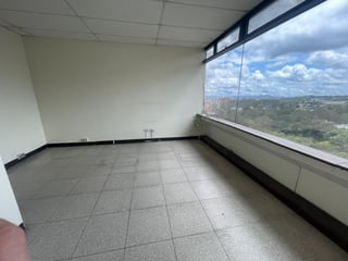 Clinica Medica en Renta en Edificio Medico Zona 15 - 2