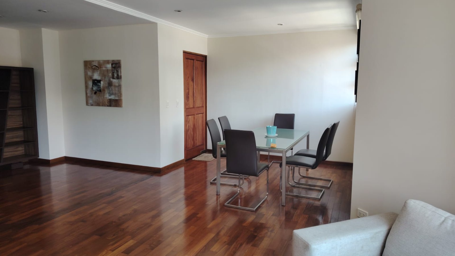Apartamento semi amueblado en Renta en Zona 14 Las Américas - Miniatura 4