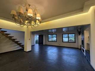 Casa en Venta/Renta | Casa de esquina |  Santuaria Muxbal - Image 1