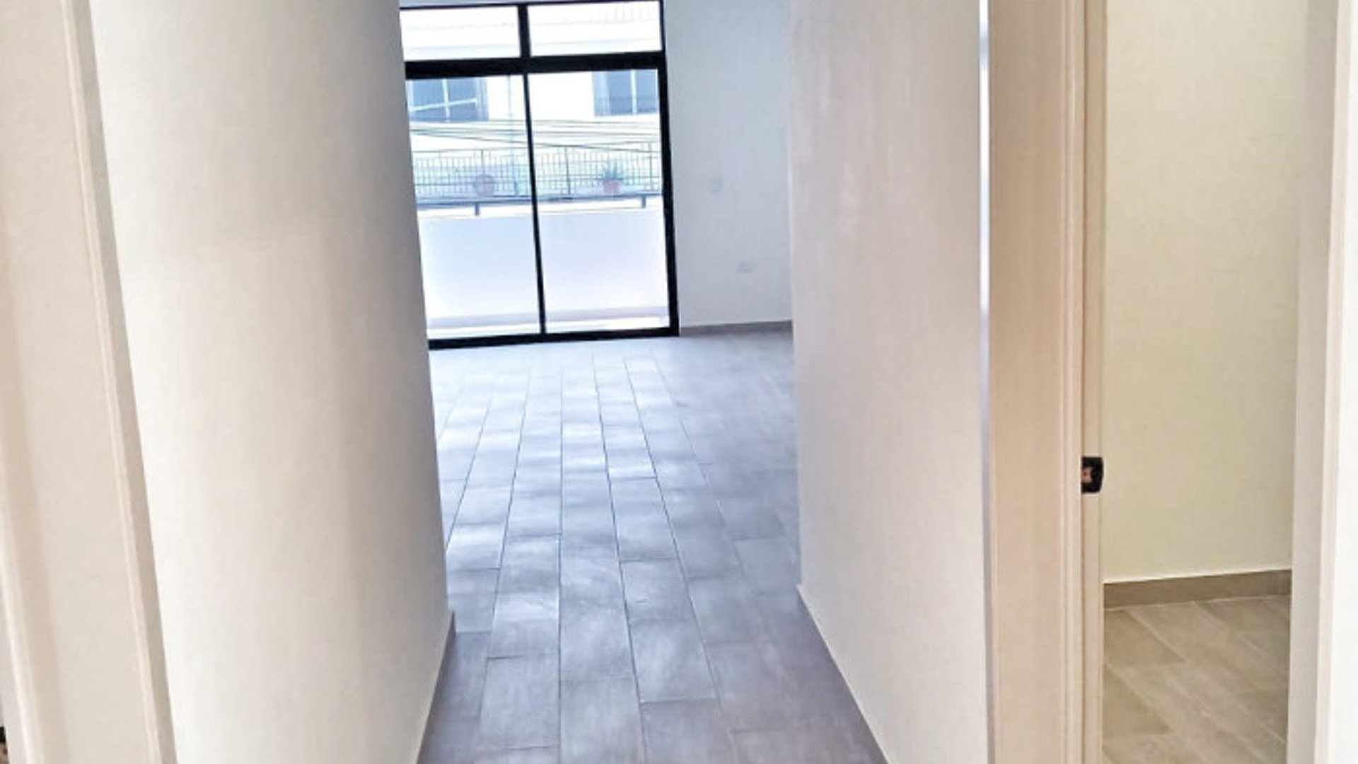 RENTA DE LOCAL COMERCIAL Y APARTAMENTO EN EL SALVADOR - Miniatura 11