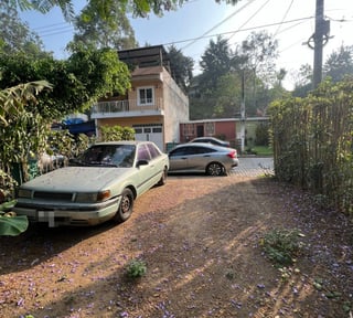 Casa en venta en Villa Nueva con 5 estacionamientos.