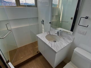 Alquilo Apartamento NUEVO en zona 15 VH II - 5